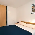 With Parking Space Njivice, Krk - 2391 Lägenhet