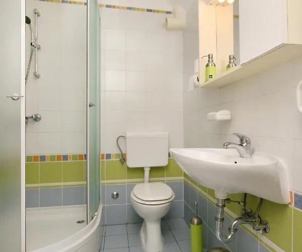 Апартаменты With Parking Space Njivice, Krk - 2391 *